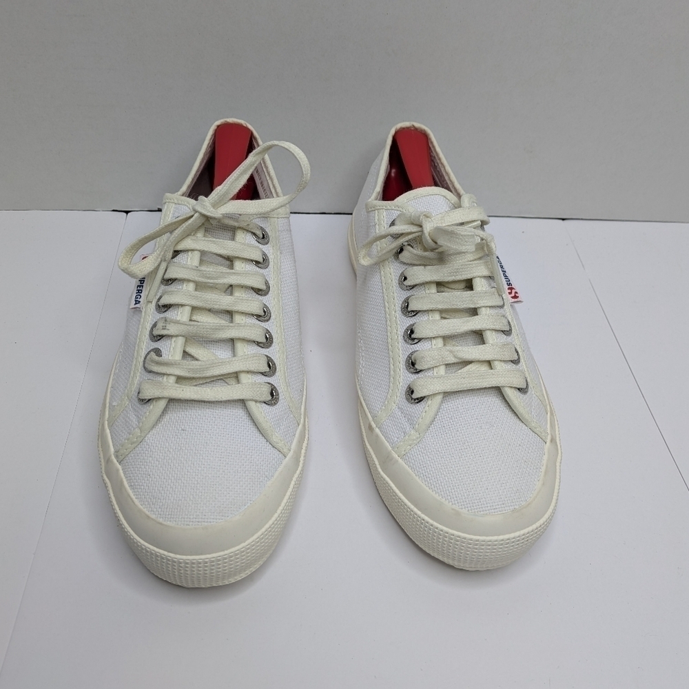 Superga Emily Ratajkowski White Sneaker Shoe 8 Women 6.5 Men - Picture 2 of 8